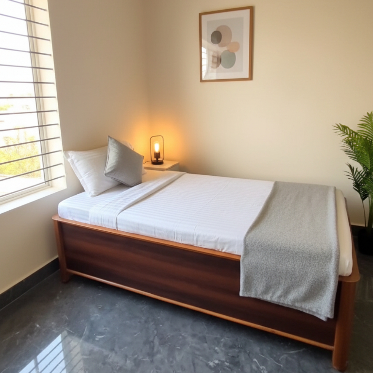 1BHK Fully Furnished Room for Rent in Mandakni Colony, Kolar Road – Only ₹6500